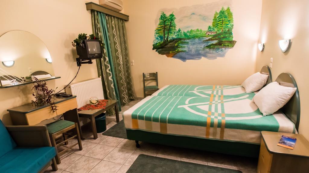 Hotel Artemis Karpenísion Habitación foto